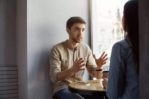 Constructive criticism vs contempt: How to give feedback that actually ...
