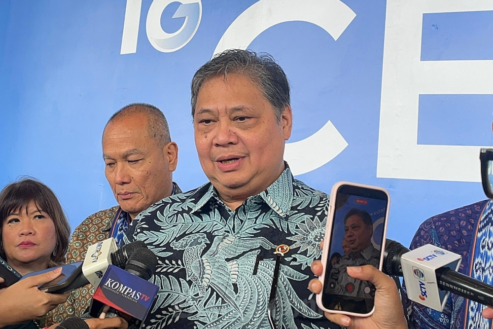 Airlangga: Pengusaha Wajib Berikan Upah Berdasarkan Produktivitas, UMP Hanya Jaminan Minimum
