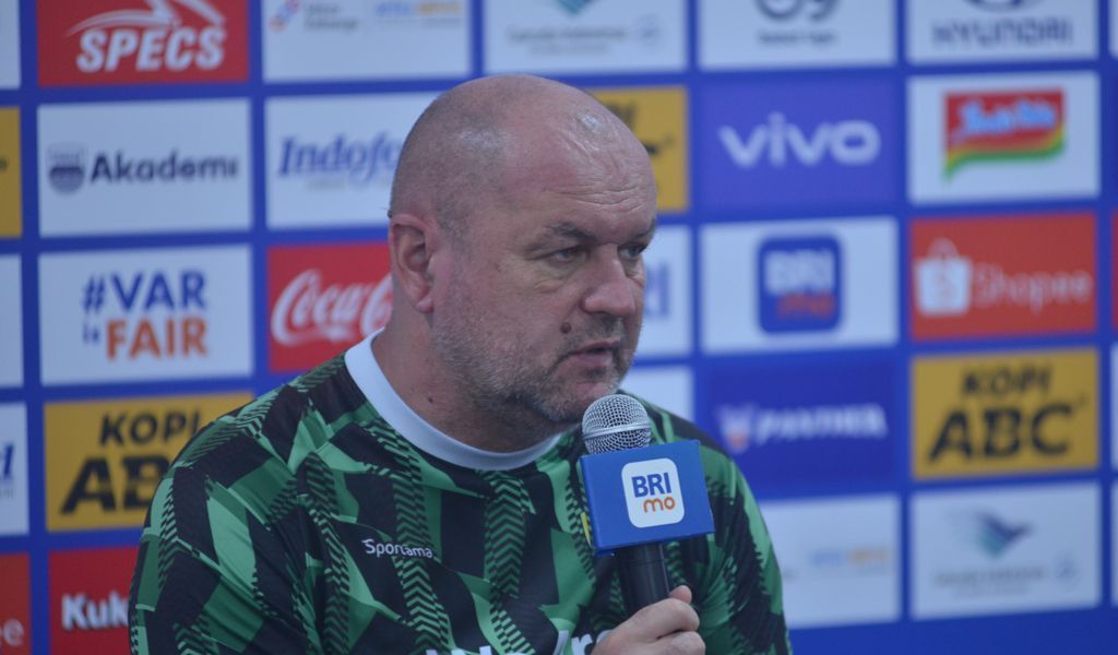 Persib Bandung Hadapi PSM Makassar, Pertandingan Sengit di Laga ke-100 Bojan Hodak