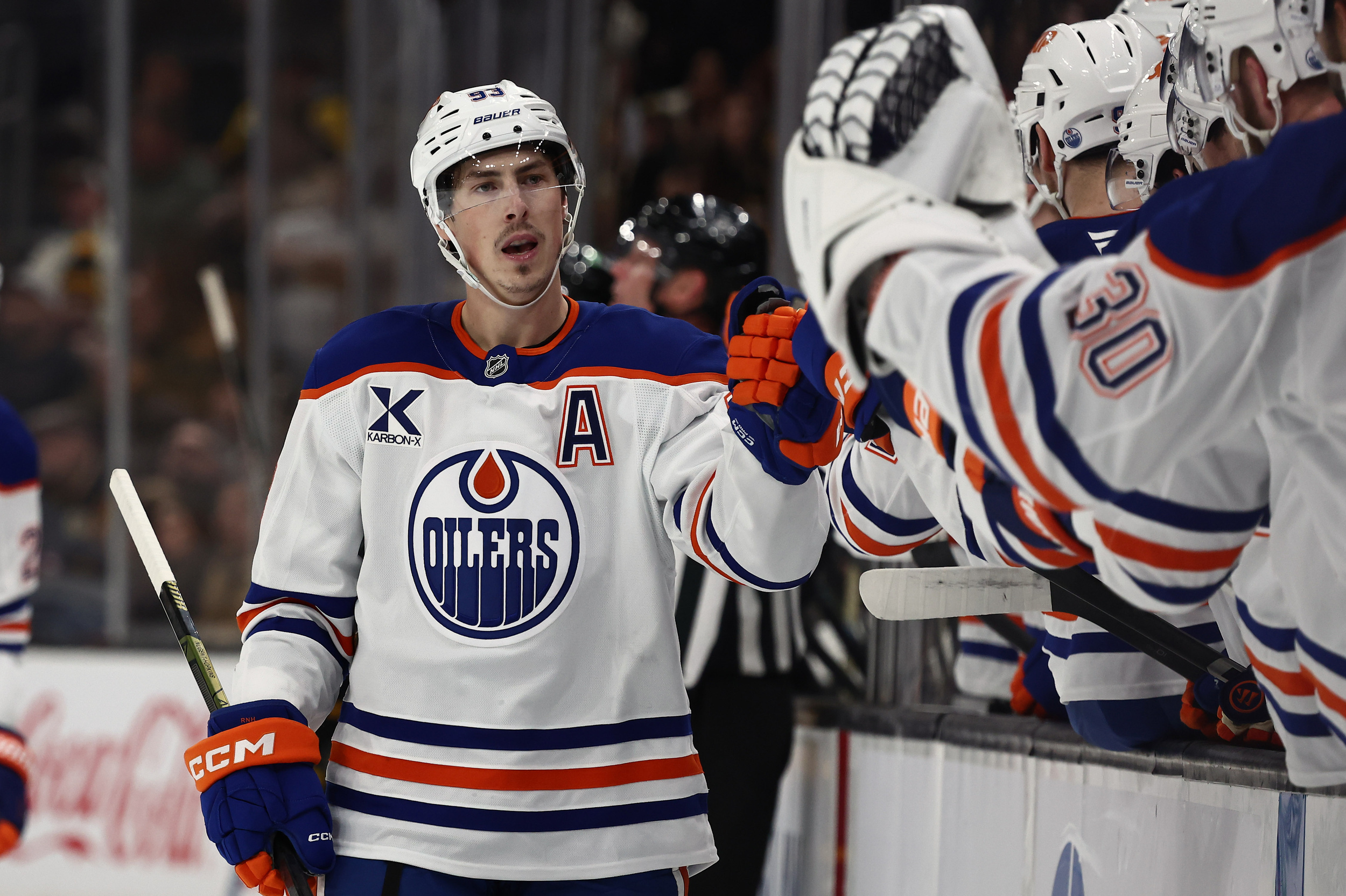 Oilers rethinking trade strategy, should avoid Nugent-Hopkins mistake