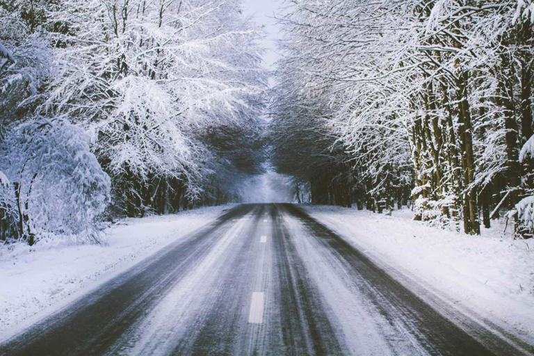 Storm could dump foot of snow; CT Gov. Lamont urges drivers to stay off ...