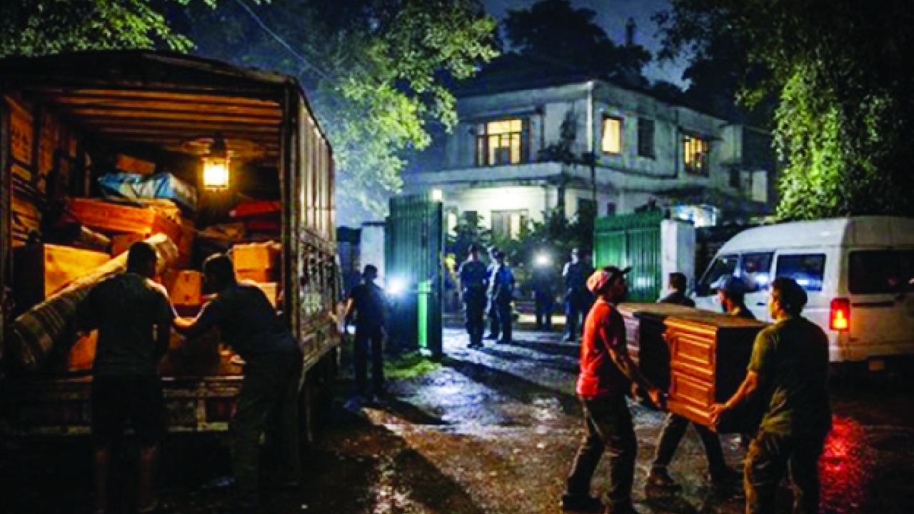 Lalu-Rabri legacy exits Circular Road