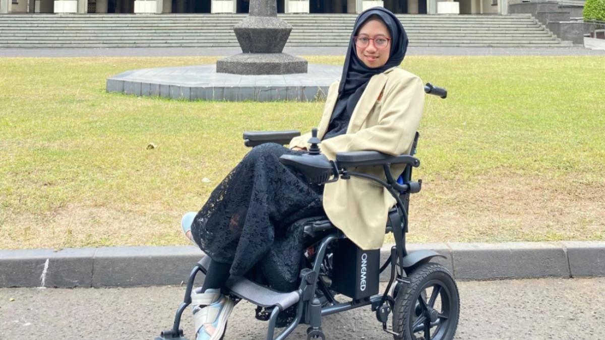 Ida Mujtahidah, Mahasiswi Disabilitas Berprestasi Lulus S2 UGM Tercepat, Siap Lanjut S3
