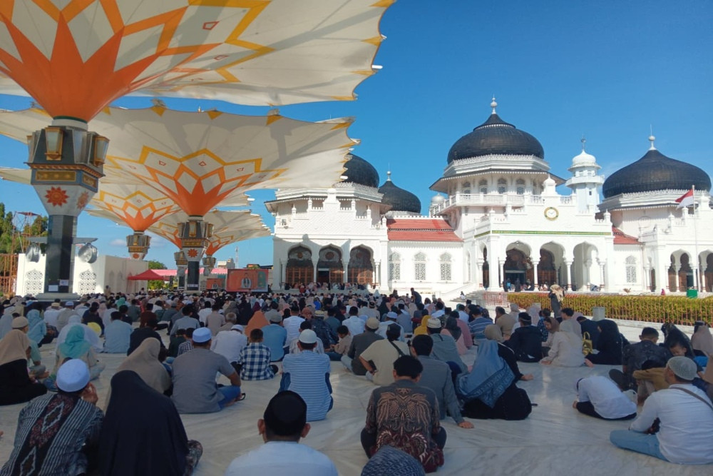 Peringatan 21 Tahun Tsunami Aceh, Ribuan Orang Berdoa di Masjid Raya Baiturrahman