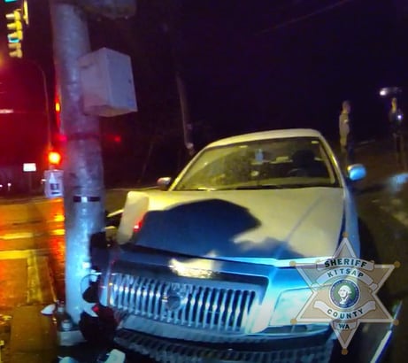 Silverdale man arrested after crashing into light pole early Christmas ...