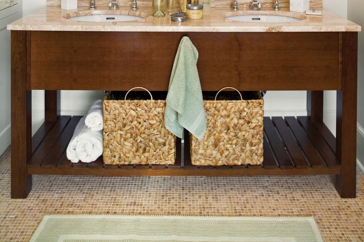 6 bathroom tile patterns designers are ready to say goodbye to