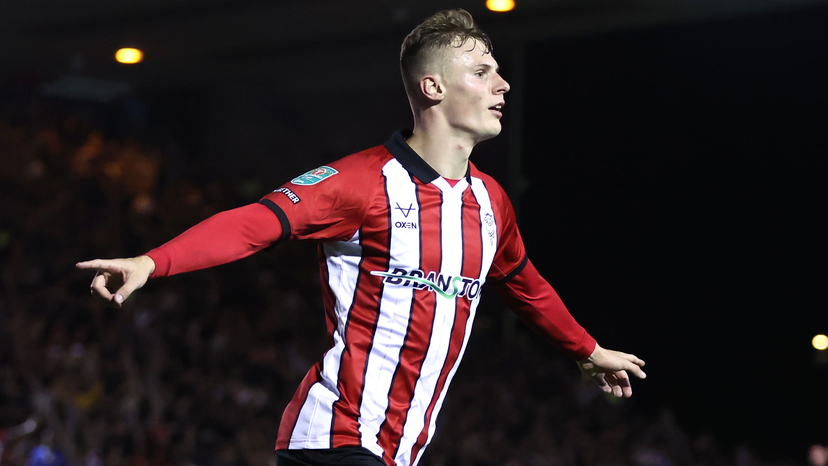 Rob Street on the spot as Lincoln snatch dramatic win at Stockport