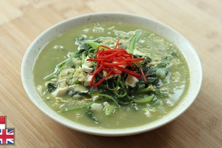 Sajian bayam dua telur lembut dan sehat, resep sederhana untuk menu keluarga favorit