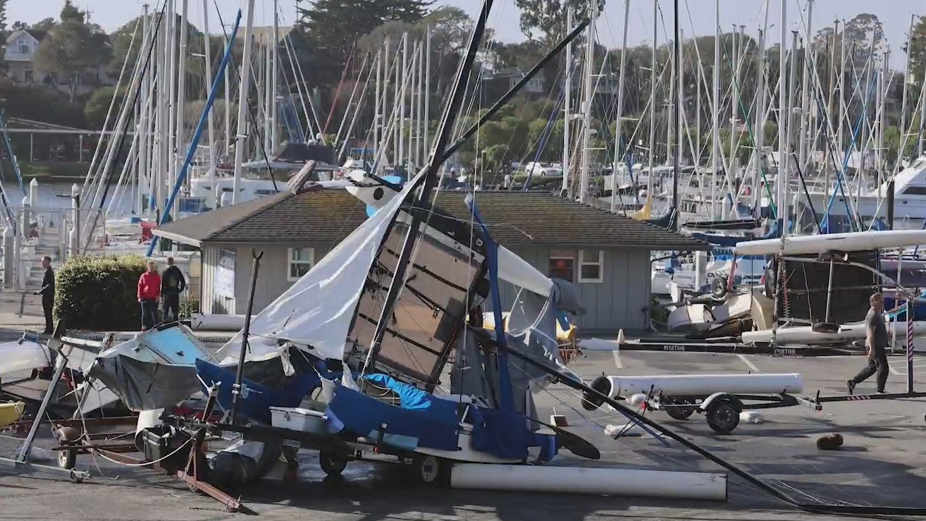 Santa Cruz harbor sees heavy damage from storm