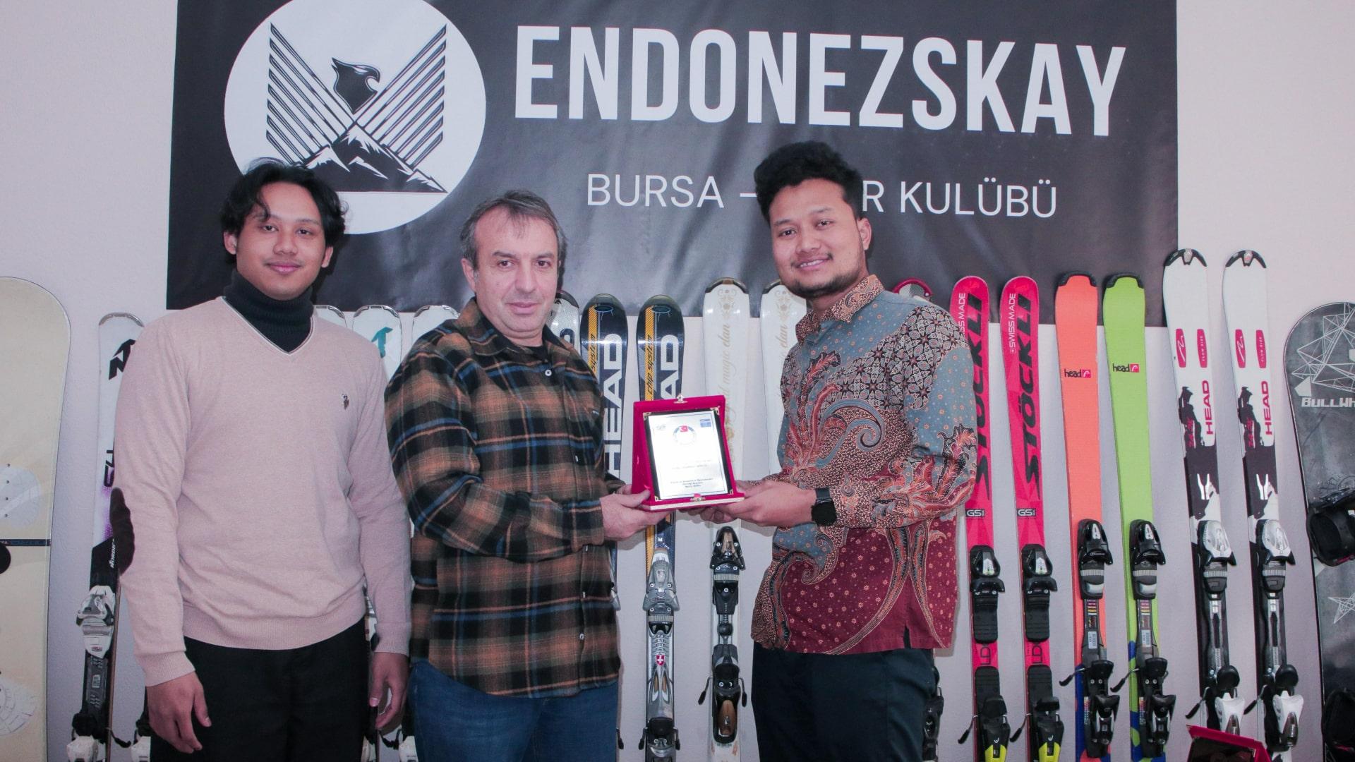 Klub Ski Indonesia Buka Cabang Baru di Bursa, Perkuat Komunitas Olahraga Musim Dingin