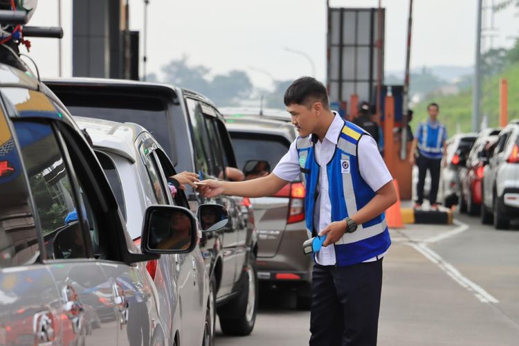 Arus Nataru 2025/2026, 2,48 juta kendaraan tinggalkan Jabodetabek