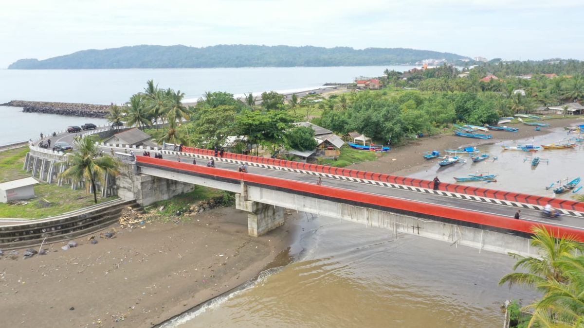 Asyik, Masuk Wisata Pangandaran Langsung Nikmati Pemandangan Pantai yang Menakjubkan