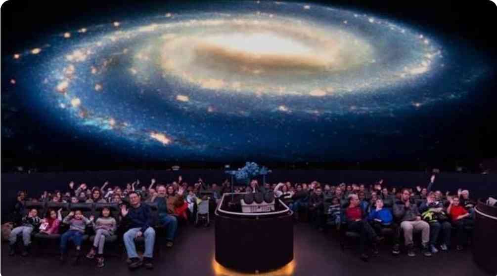 Liburan yang Tak Terlupakan: Gagal ke Planetarium Jakarta