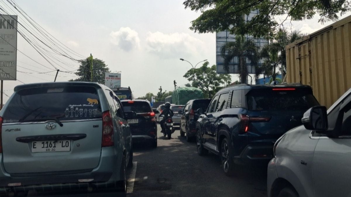 Akhir Pekan, Lalu Lintas Padati Jalur Arteri Cirebon, Waspadai Ini Sebelumnya
