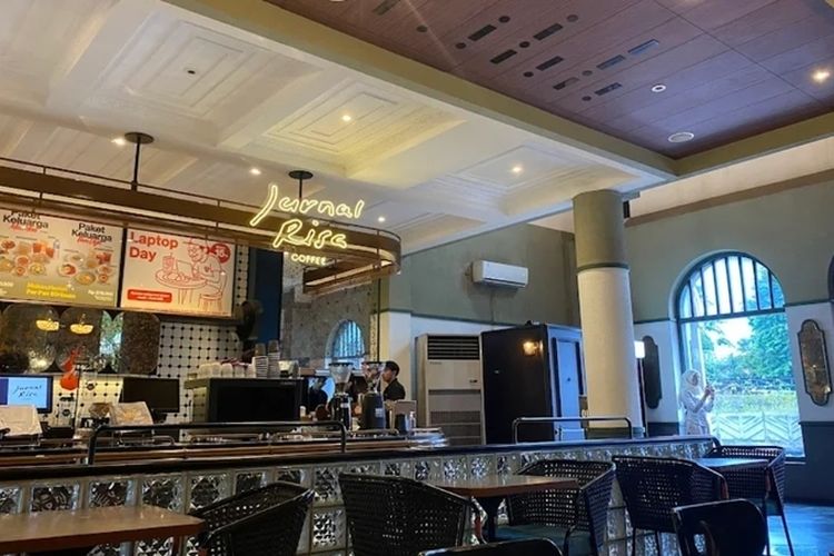 10 kafe dekat Stasiun Pasar Senen, nyaman untuk transit dan nongkrong