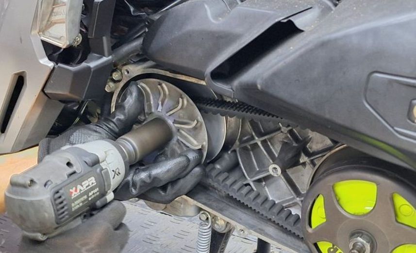 Ternyata umur V-belt motor matic hanya ini, waspada putus di jalan