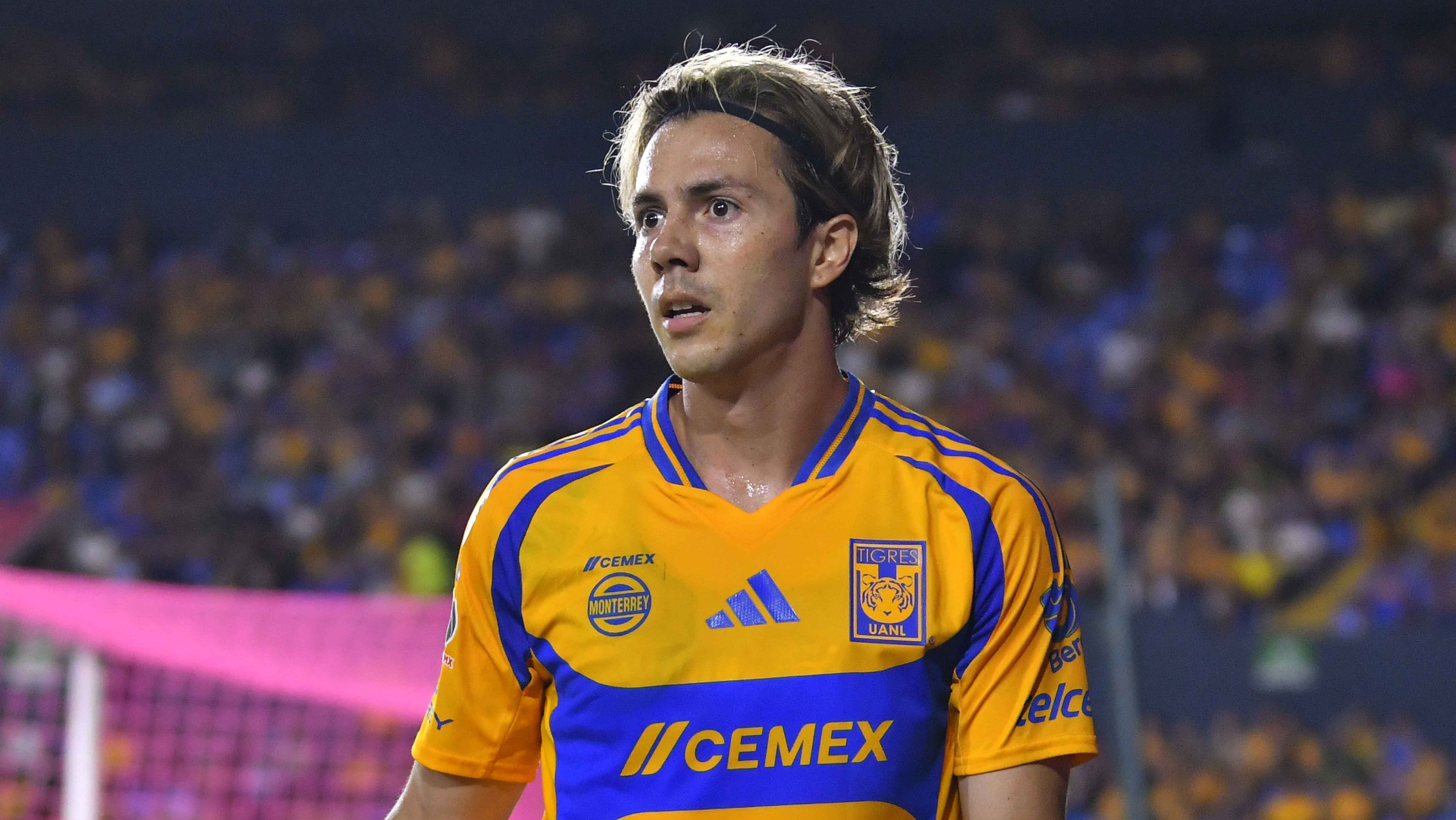 Sebastián Córdova con sus claros y oscuros se sigue acercando al Toluca