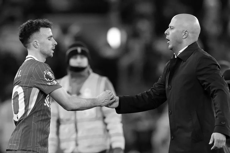 Emosi Mengguncang: Arne Slot Bicara Soal Diogo Jota Sebelum Liverpool vs Wolves