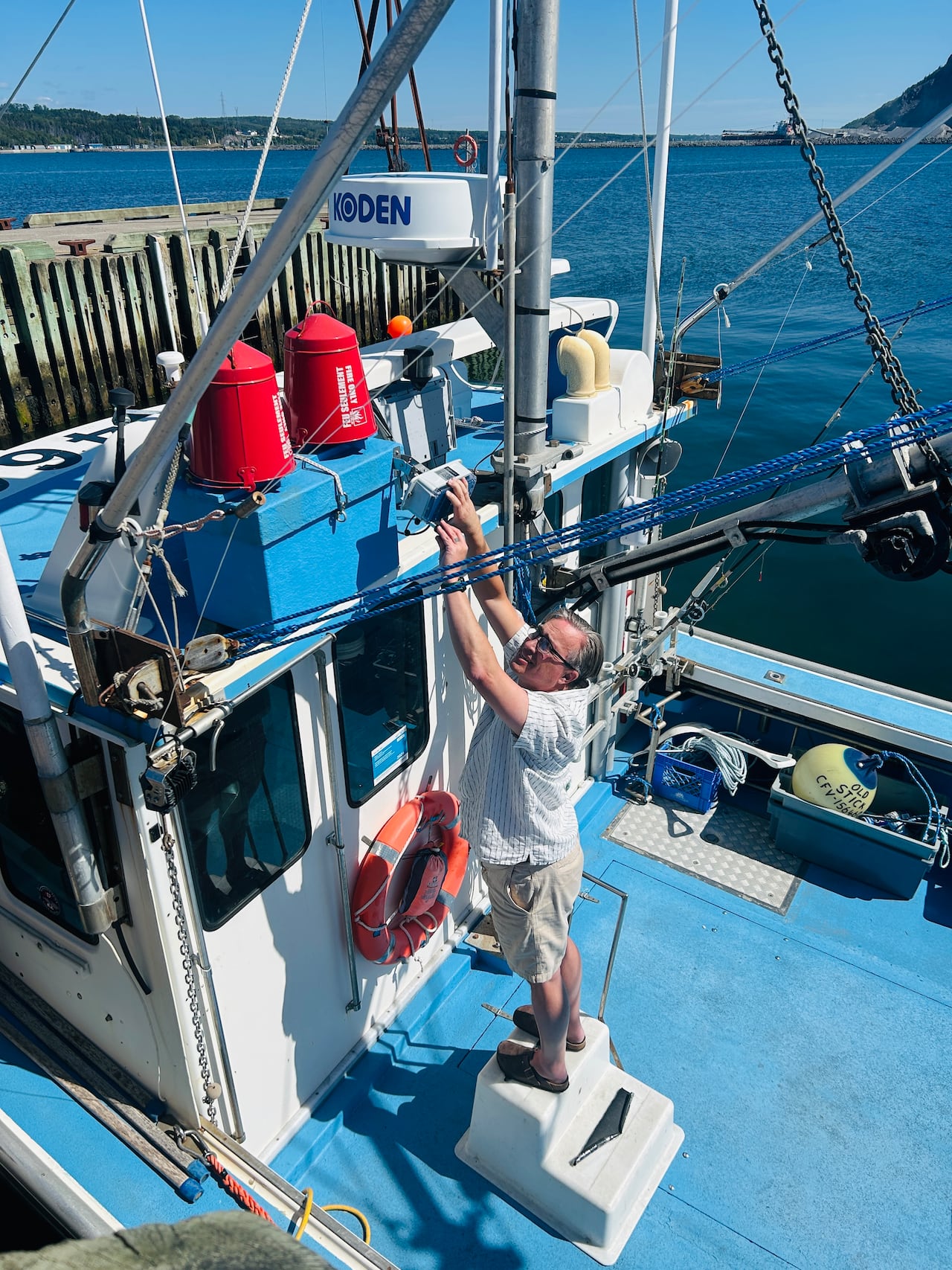 At-sea observer program is 'broken,' advocates say, but electronic ...