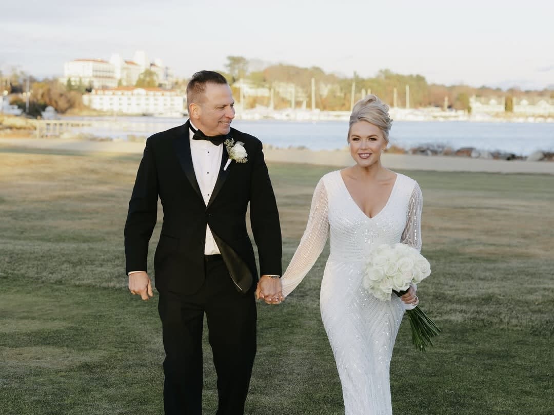 10 photos of Nicholas Riccio, husband of White House press secretary ...