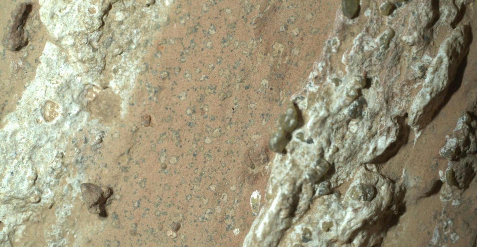 Stunning photos of Mars that will blow your mind