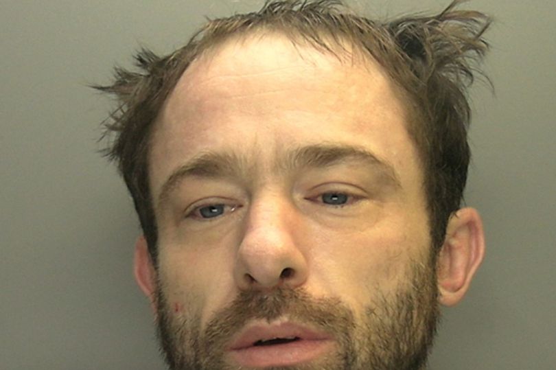The serial shoplifters spending Christmas behind bars