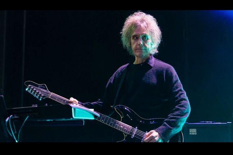 Perry Bamonte Meninggal di Usia 65 Tahun