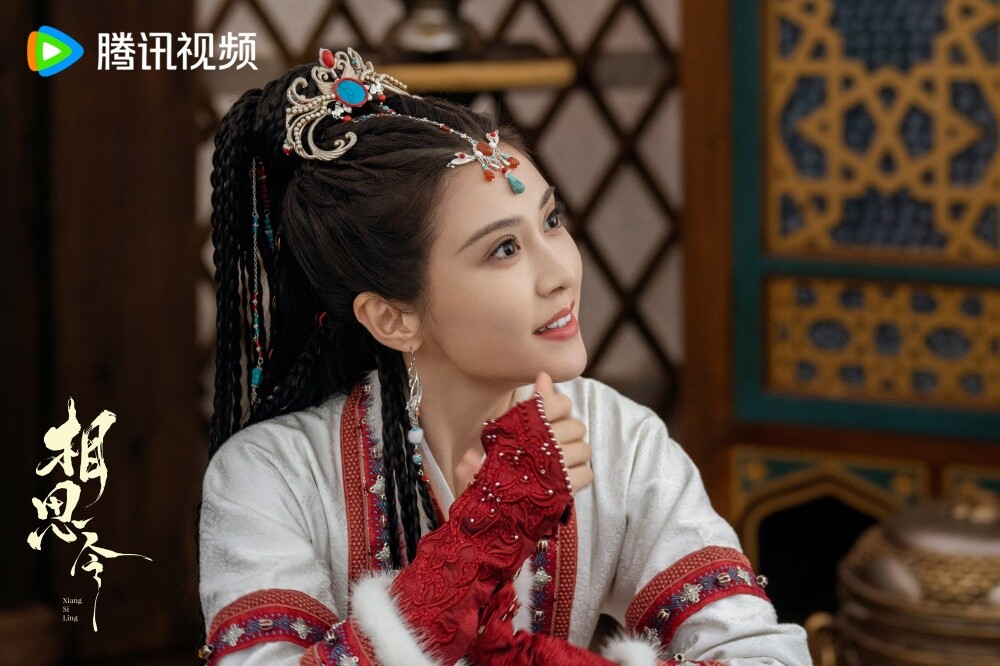 《驕陽似我》8位演員穿古裝!「思靚」古裝美過趙今麥，「莊序」賴偉明被狠狠拍醜了