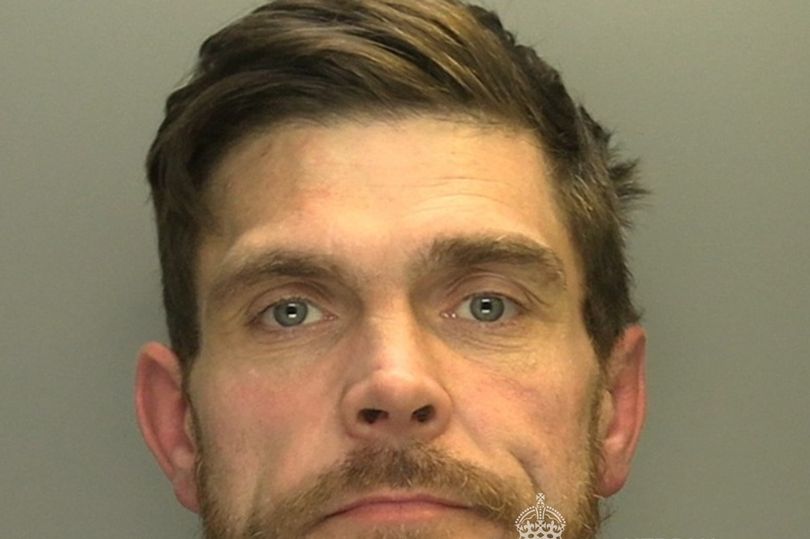 The serial shoplifters spending Christmas behind bars
