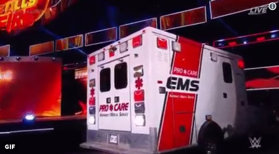 WWE calls an ambulance for SmackDown’s return to three hours<br><br>