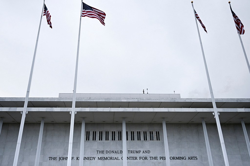 Kennedy Center president to seek $1 million in damages against musician over nixed Christmas show<br><br>