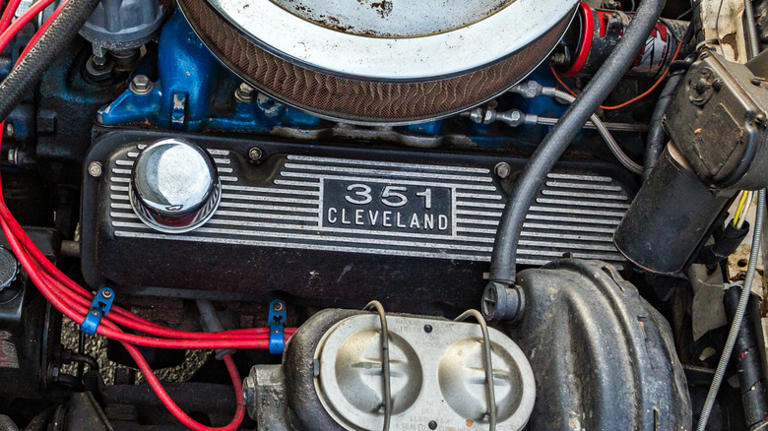 What's the difference between Ford's 351 Cleveland, Windsor, and ...