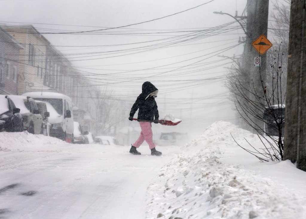 Toronto area under a snowfall warning as more snow on the way