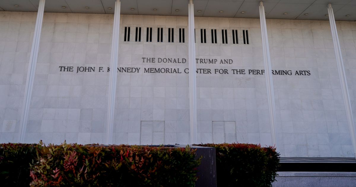 Kennedy Center president asked for $1 million in damages after musician canceled<br><br>