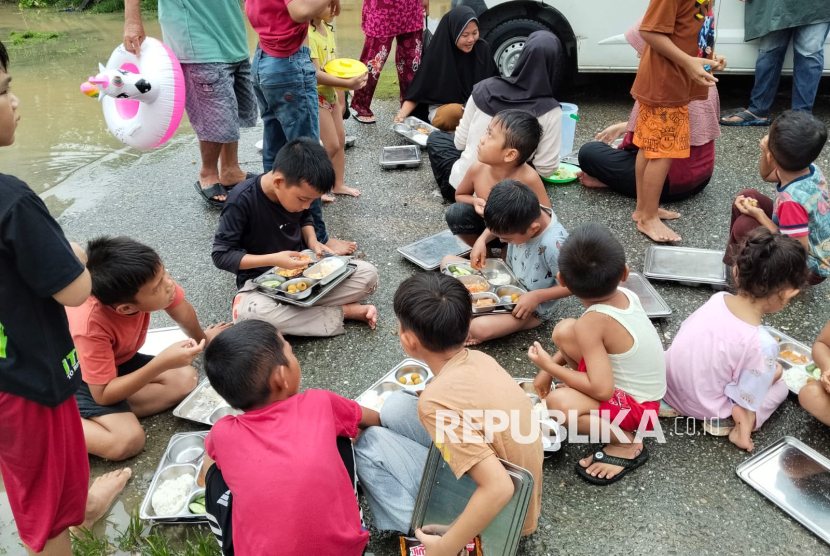 BGN terus bagikan makanan bergizi gratis selama bencana Aceh