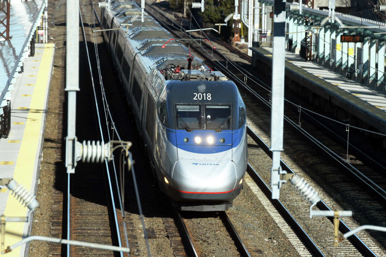 Amtrak Northeast trains have cancellations, delays up to three hours Saturday<br>