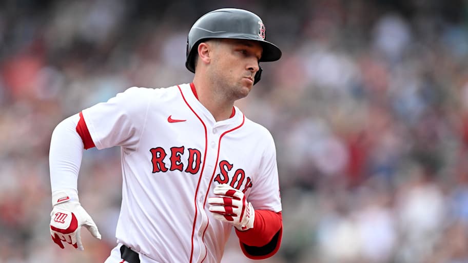 Cubs among 3 finalists as Alex Bregman market takes shape