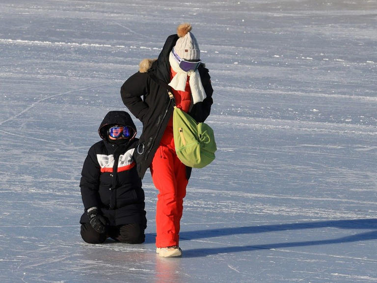 Calgary cold weather: What to know about being out in the city today