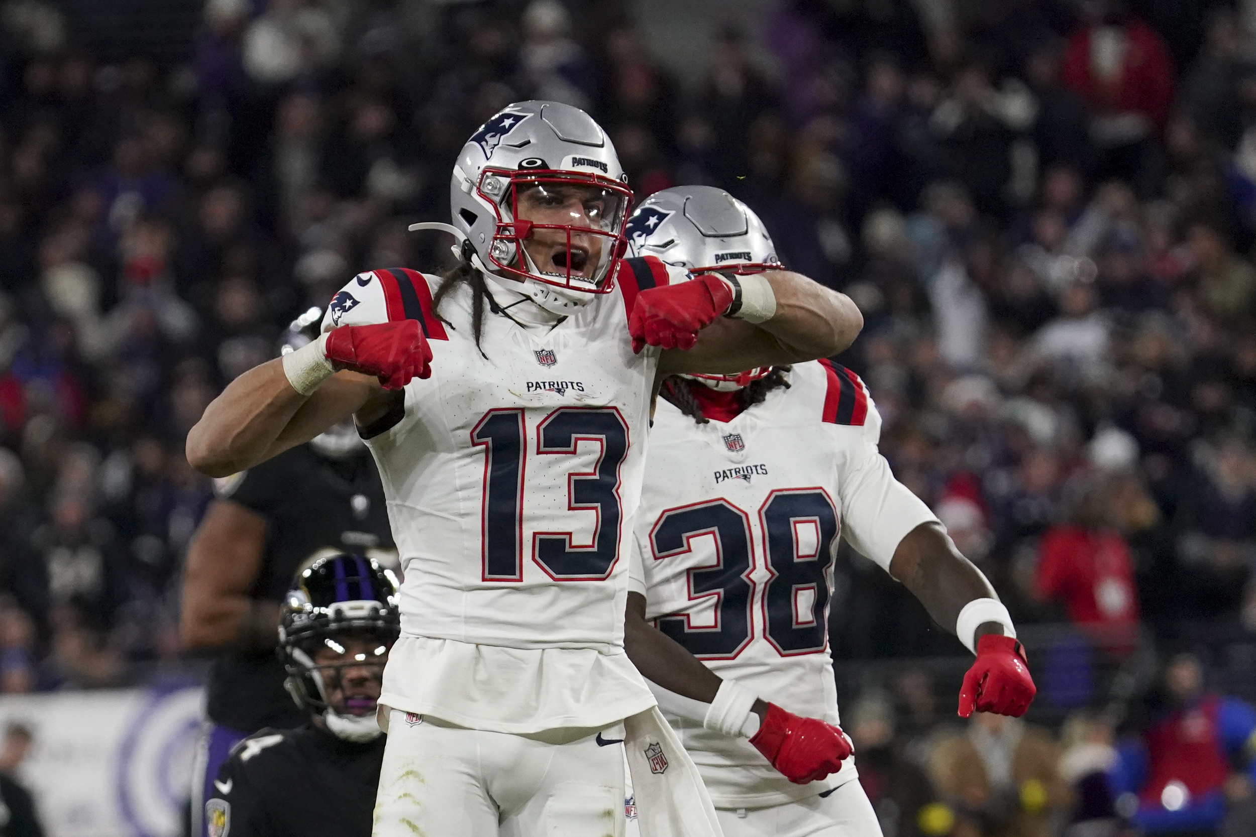 Patriots announce four moves, place WR Mack Hollins on IR<br><br>