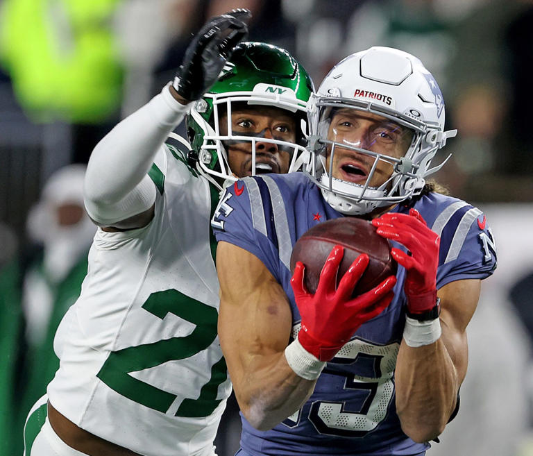 Patriots lose starting wide receiver to injured reserve in series of roster  moves