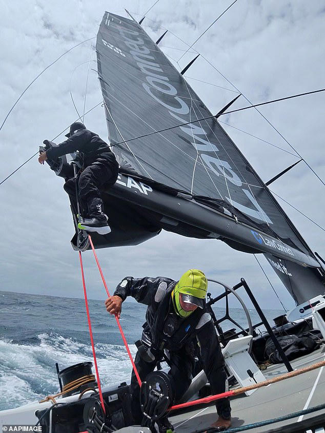 Broken ribs, life rafts, 33 smashed yachts: Drama hits the Sydney to ...