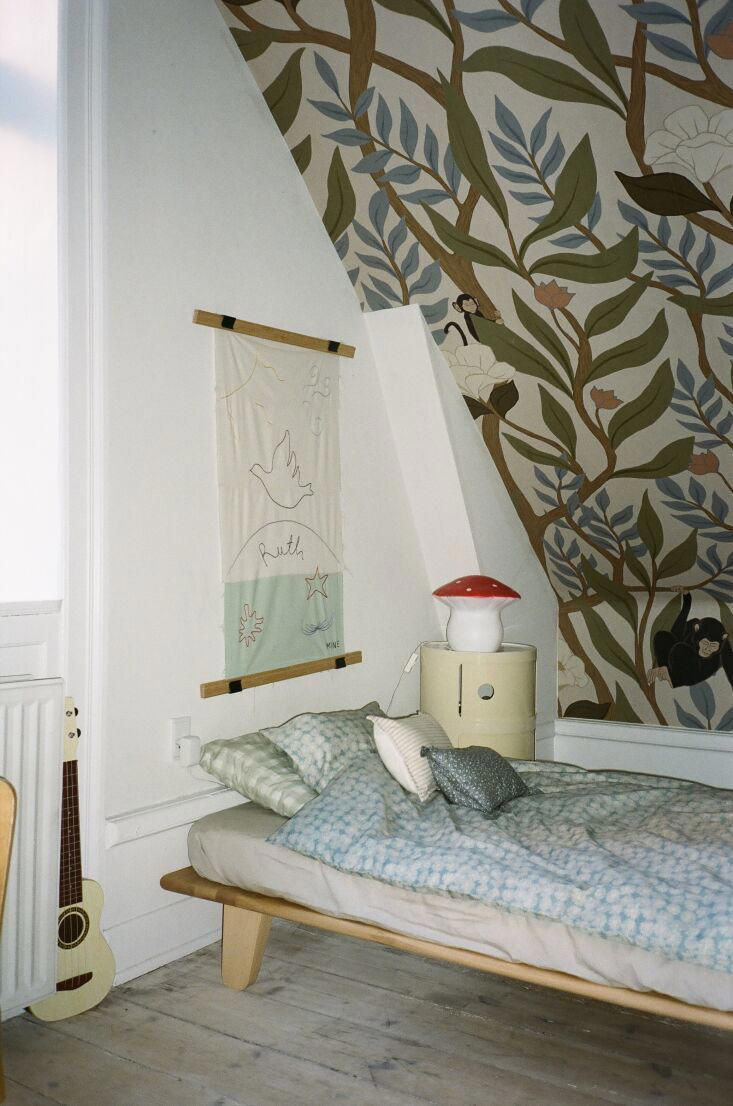 young-architect-freja-bak-josias-s-art-filled-family-hideaway-in-copenhagen