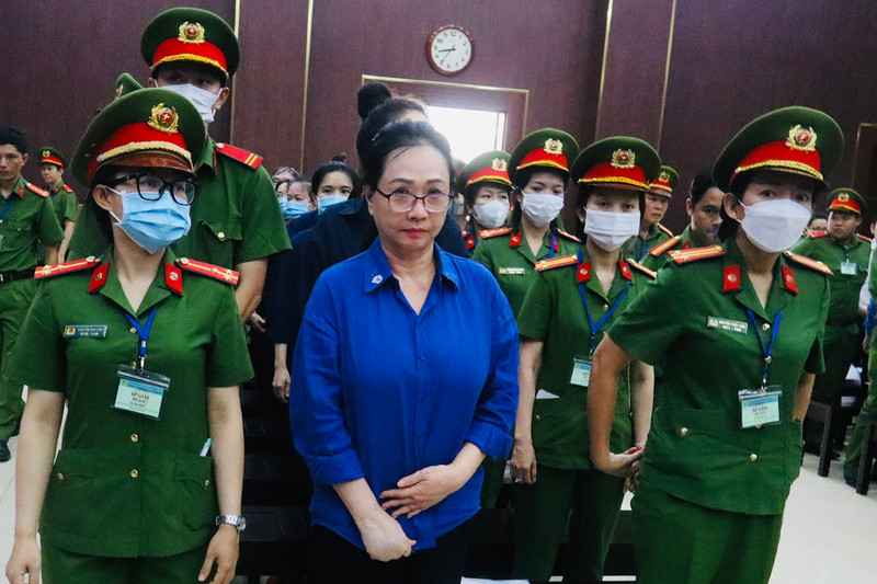 Tổ chức định giá 2 chiếc túi Hermès bạch tạng của bà Trương Mỹ Lan