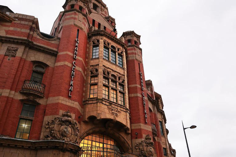 Opening date confirmed for buffet restaurant inside former Quiggins
