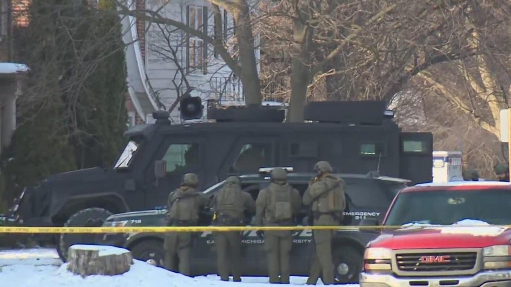 Suspect taken into custody after 30-hour standoff with police in ...