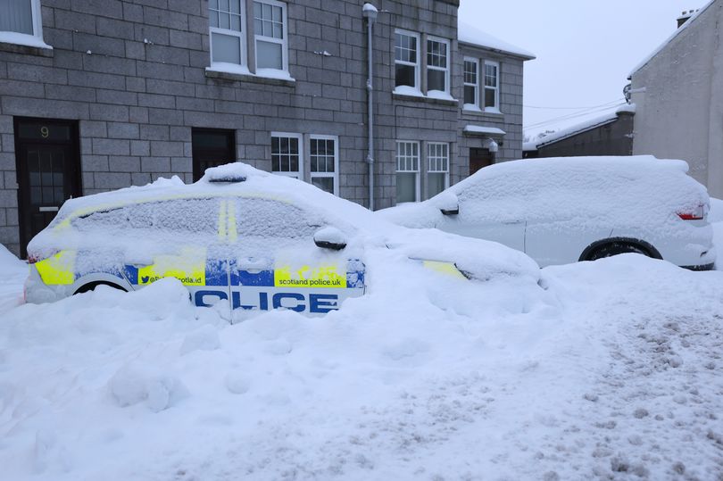 Snow to blanket Scotland in new areas as Met Office warns of 'further ...