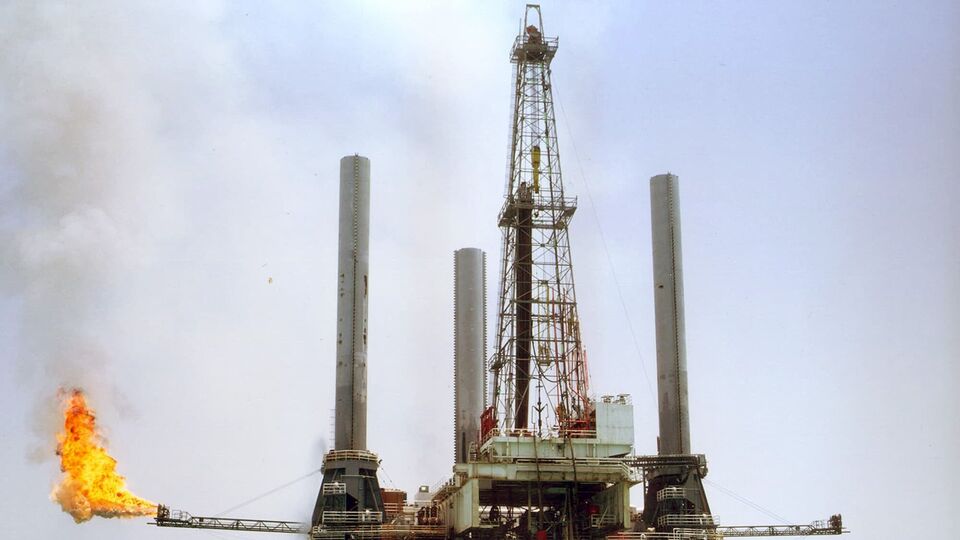 0 News Article Image Konflikt zwischen den USA und Venezuela: Aktien von Chevron, Exxon Mobil und anderen US-Ölunternehmen steigen im vorbörslichen Handel um bis zu 10%