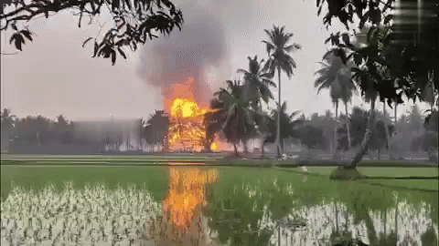 Andhra Pradesh: Massive gas leak at ONGC well in Konaseema triggers