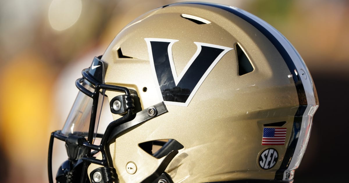 Former North Dakota State OT Beau Johnson commits to Vanderbilt