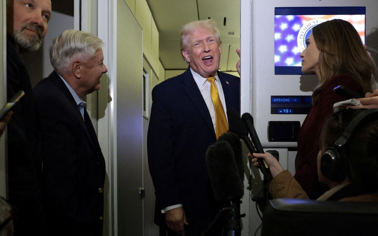 FTSE hits record high after Trump moves on Venezuela<br><br>